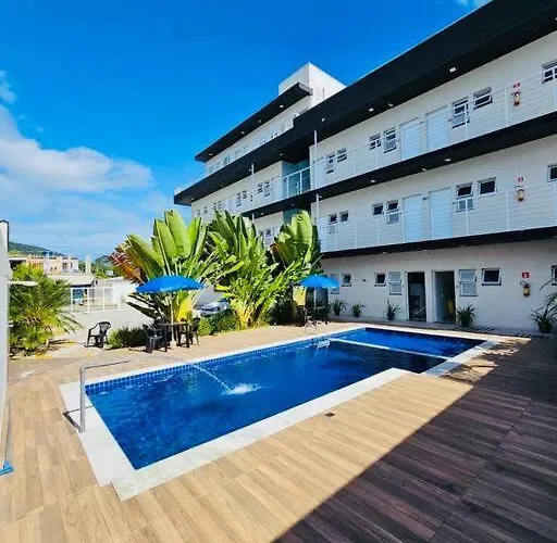 Loft 16 E 05 - Maranduba Com Piscina Proximo A Praia