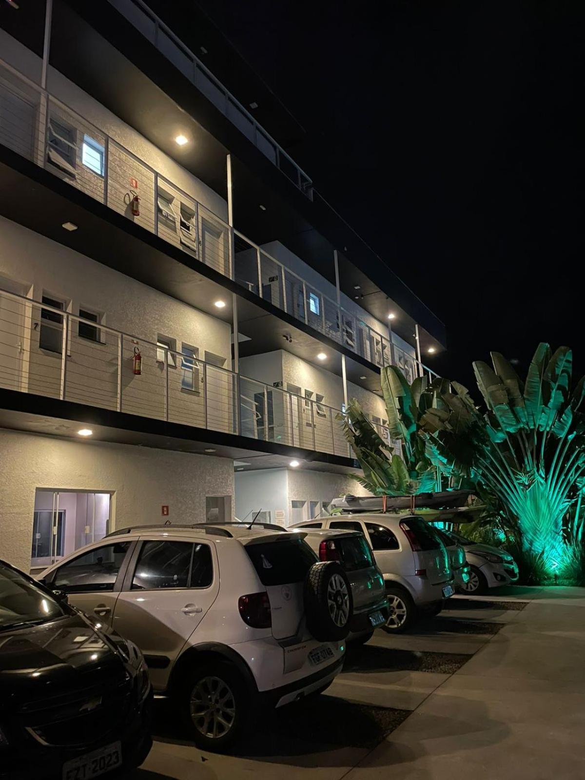 Apartment Loft 16 E 05 - Maranduba Com Piscina Proximo A *